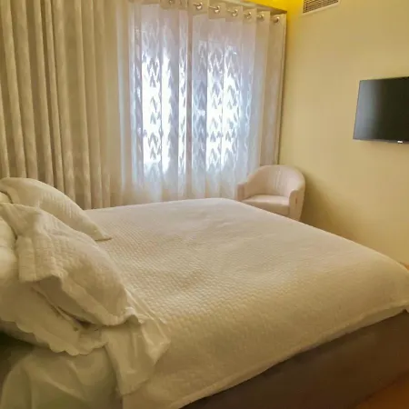 The Luxe Bathtub Haven Διαμέρισμα Τίρανα