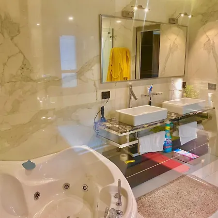 The Luxe Bathtub Haven